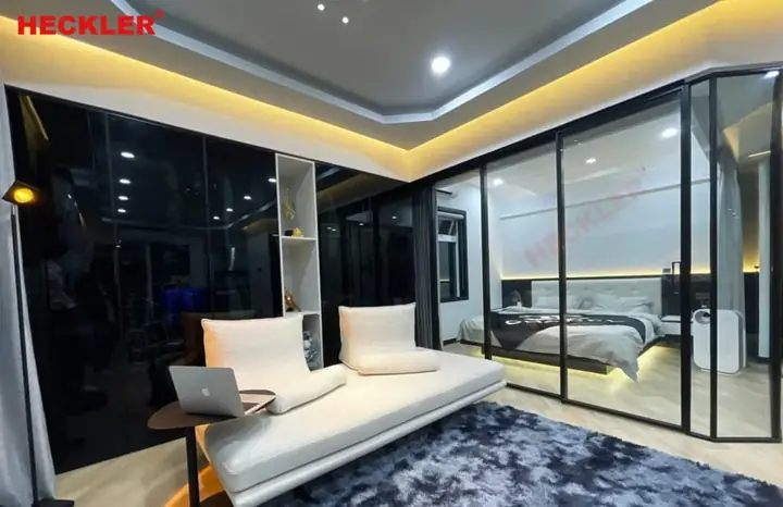 50+ Mẫu Phòng Ngủ Kính Đẹp Hiện Đại Và Sang Trọng Nhất