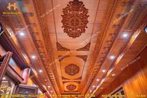 Ưu điểm nổi bật của trần gỗ gõ đỏ: Ưu điểm nổi bật của trần gỗ gõ đỏ: