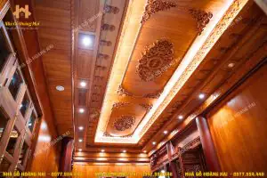 Ưu điểm nổi bật của trần gỗ gõ đỏ: Ưu điểm nổi bật của trần gỗ gõ đỏ: