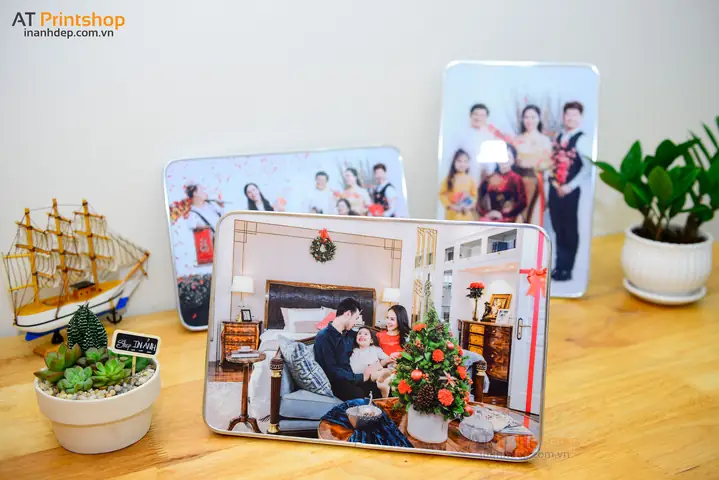 Mica Làm Cửa Phòng Ngủ Màu Nào Đẹp? Gợi Ý Chọn Màu Tinh Tế