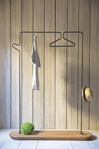 móc treo quần áo phòng ngủ