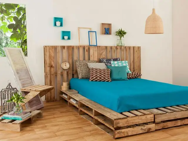 6. Một số mẫu trang trí giường gỗ pallet ấn tượng trong phòng ngủ 6. Một số mẫu trang trí giường gỗ pallet ấn tượng trong phòng ngủ