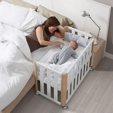 1. Làm thế nào để giữ cho em bé ngủ an toàn?