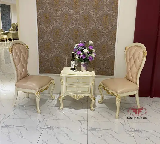 Phòng ngủ cổ có bàn trà: Tạo không gian sang trọng, thư thái