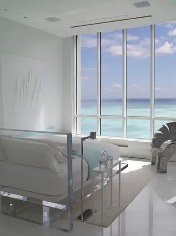 Thiết Kế Phòng Ngủ Hướng Biển: Tối Ưu Tầm Nhìn & Không Gian
