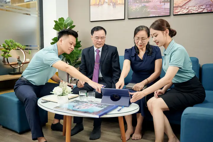 Thiết Kế Phòng Ngủ Kiến Trúc Tân Cổ Điển Đẹp và Sang Trọng