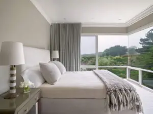 phòng ngủ màu trắng sữa phòng ngủ màu trắng sữa