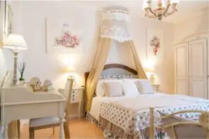 phòng ngủ màu trắng sữa phòng ngủ màu trắng sữa