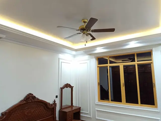 Phong thủy trần phòng ngủ: Nguyên tắc & cách tạo không gian hài hòa