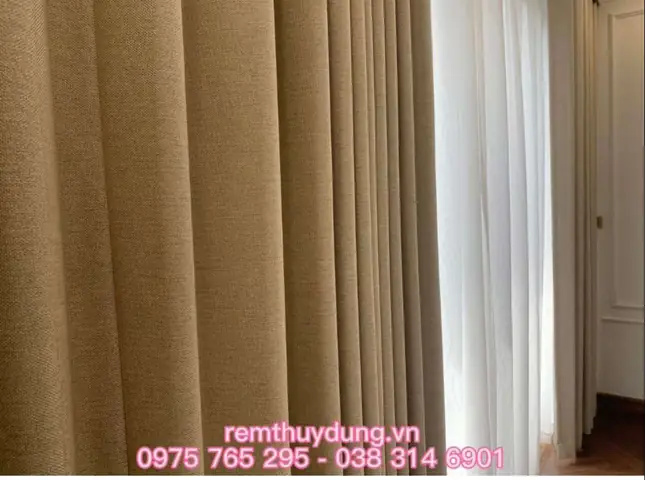 Rèm Cửa Phòng Ngủ Cho Gia Chủ Mệnh Kim: Chọn Sao Cho Hợp Phong Thủy?