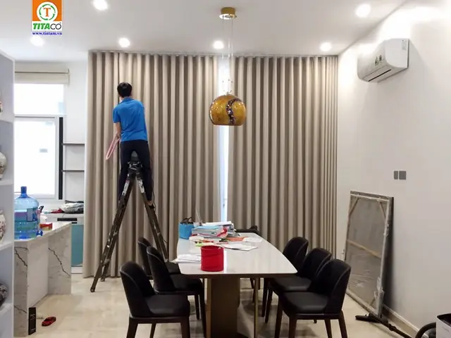 Hướng Dẫn Chọn Rèm Cửa Sổ Phòng Ngủ Bé Gái Đẹp & An Toàn Hướng Dẫn Chọn Rèm Cửa Sổ Phòng Ngủ Bé Gái Đẹp & An Toàn
