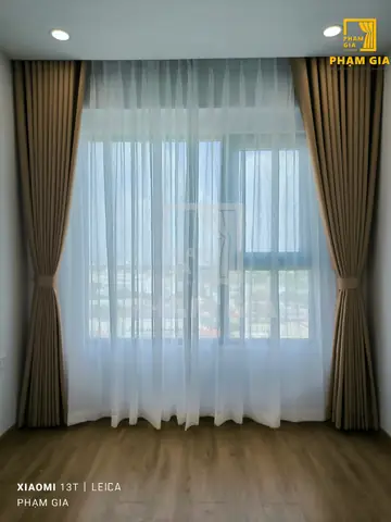 Rèm Cửa Thổ Cẩm Cho Phòng Ngủ: Phong Cách, Lợi Ích & Cách Chọn Rèm Cửa Thổ Cẩm Cho Phòng Ngủ: Phong Cách, Lợi Ích & Cách Chọn