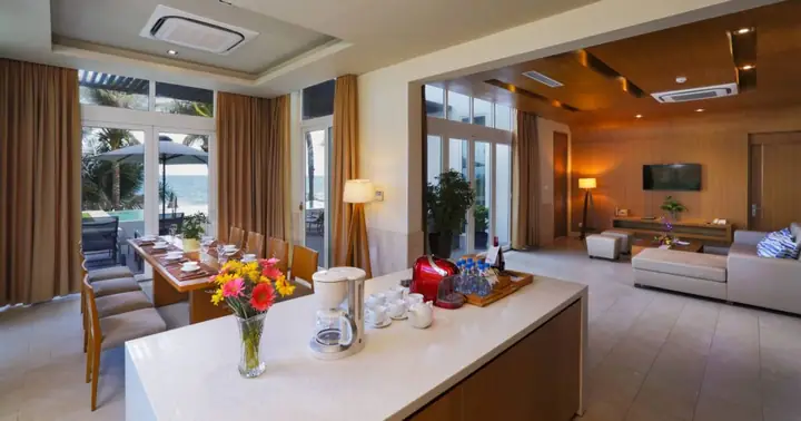 Resort Villa 3 Phòng Ngủ Sát Biển: Lựa Chọn Nào Tốt Nhất cho Bạn?