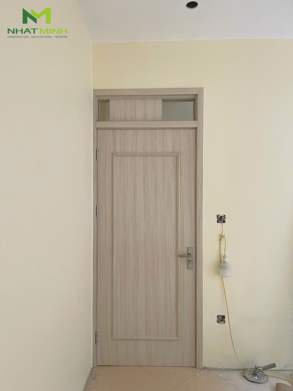 Thiết kế cửa nhựa giả gỗ HaruHome phào chỉ sang trọng