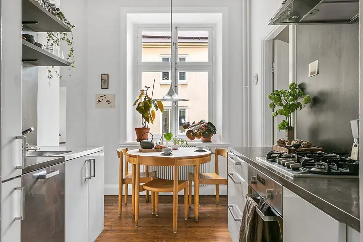 Làm thế nào để thiết kế nhà và phòng ngủ tối ưu cho không gian nhỏ?