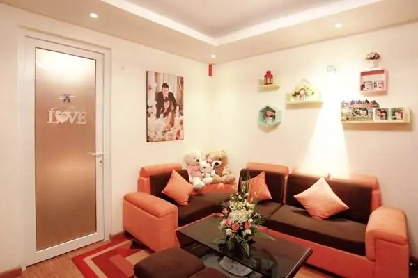 15+ Thứ Được Treo Trong Phòng Ngủ Đẹp, Tiện Lợi Và Hợp Phong Thủy