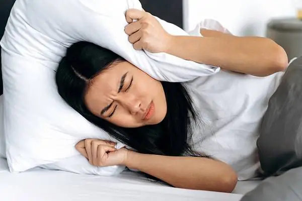 Tác hại của độ ồn trong phòng ngủ