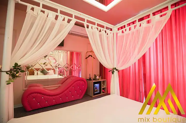 Cách Trang Trí Bong Bóng Honeymoon Trong Phòng Ngủ Đẹp Lãng Mạn
