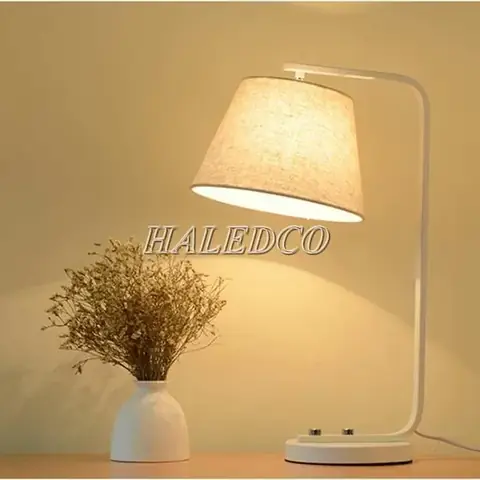 Trang trí phòng ngủ bằng đèn ngủ: Hướng dẫn chi tiết A-Z