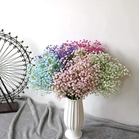 trang trí phòng ngủ bằng hoa giả