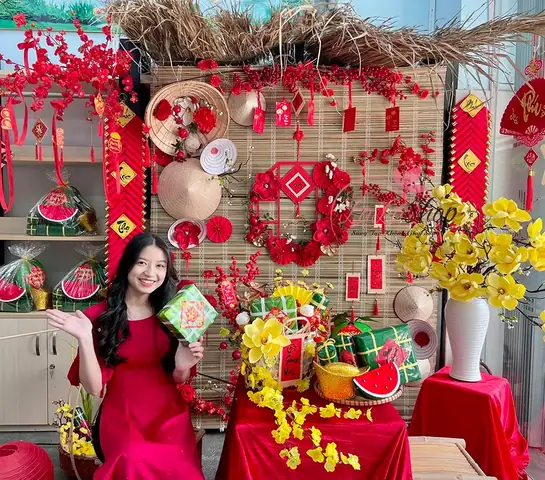 2. Trang trí những khoảng trống trên tường 2. Trang trí những khoảng trống trên tường