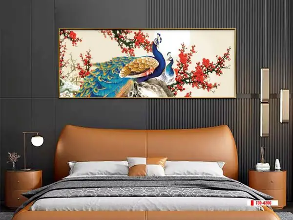 Ưu điểm Tranh chim công treo phòng ngủ