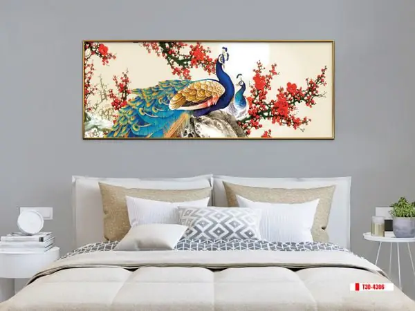 Ưu điểm Tranh chim công treo phòng ngủ