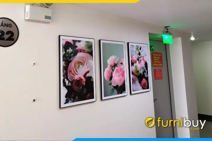 Tranh treo hanh lang chung cu khach san dep hoa hong canvas