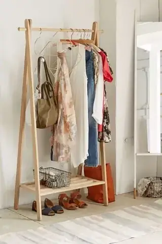 treo đồ trong phòng ngủ treo đồ trong phòng ngủ
