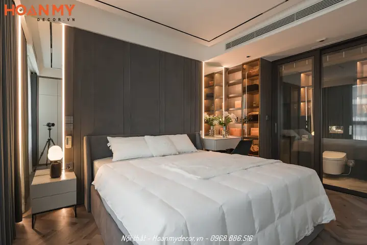 tủ đựng túi xách trong phòng ngủ