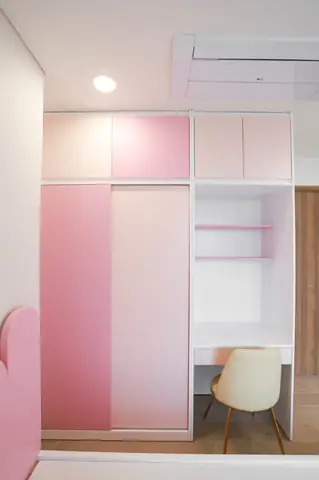 Tủ Quần Áo Nhựa Cho Phòng Ngủ: Hướng Dẫn Chọn Mua & Bố Trí Tối Ưu