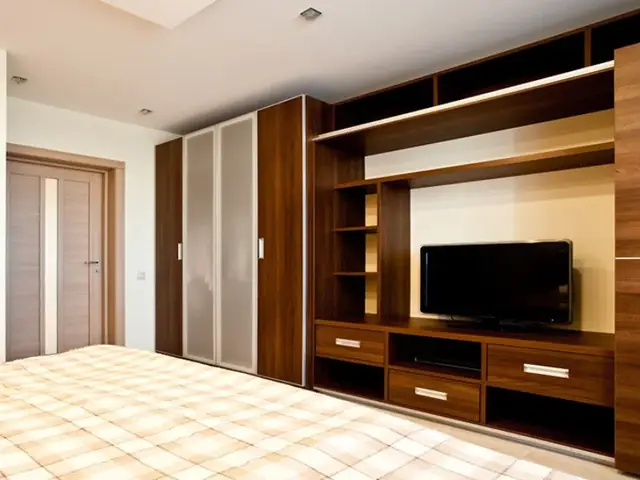 tủ quần áo phòng ngủ kệ tivi
