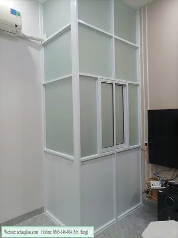 Vách ngăn phòng ngủ bằng khung nhôm: Ưu điểm, ứng dụng và lựa chọn