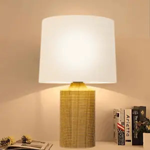 Làm Thế Nào Để Chọn Vải Treo Trang Trí Phòng Ngủ Phù Hợp?